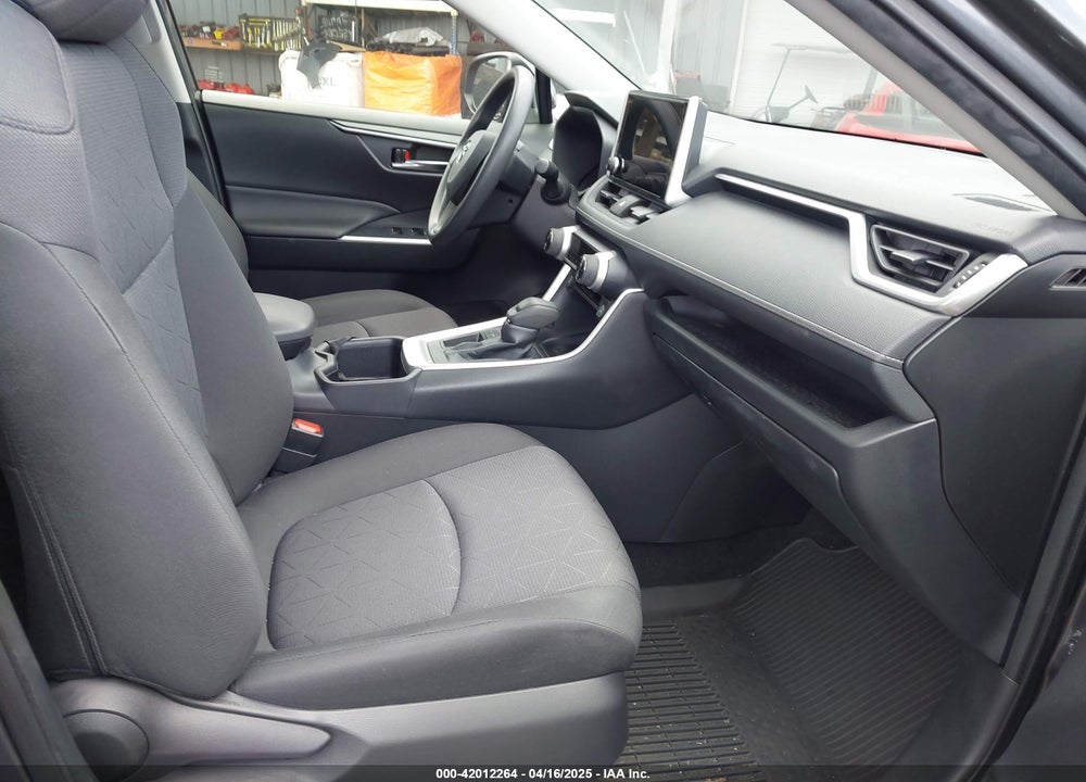 2023 TOYOTA RAV4 VIN: JTMW1RFV3PD104984