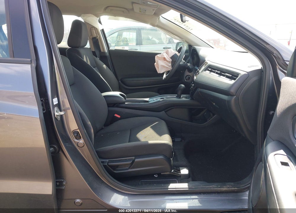2021 HONDA HR-V AWD LX VIN: 3CZRU6H31MM703097