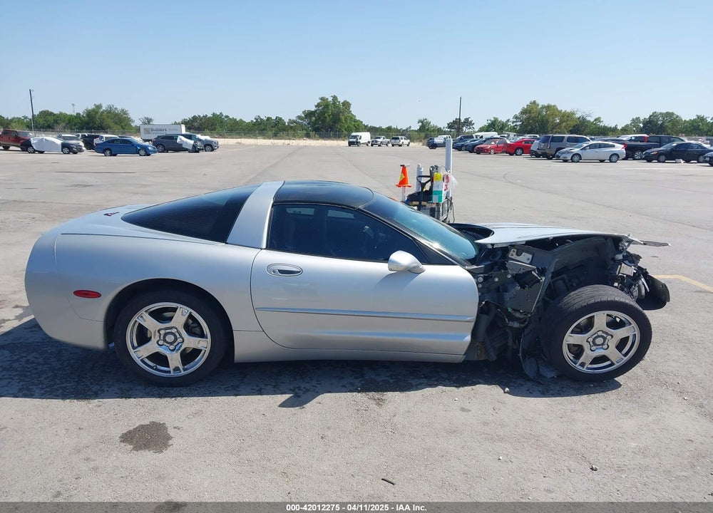 1997 CHEVROLET CORVETTE VIN: 1G1YY22G0V5104220