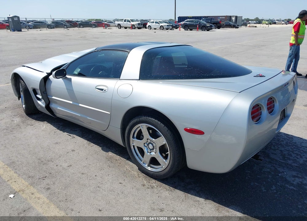 1997 CHEVROLET CORVETTE VIN: 1G1YY22G0V5104220
