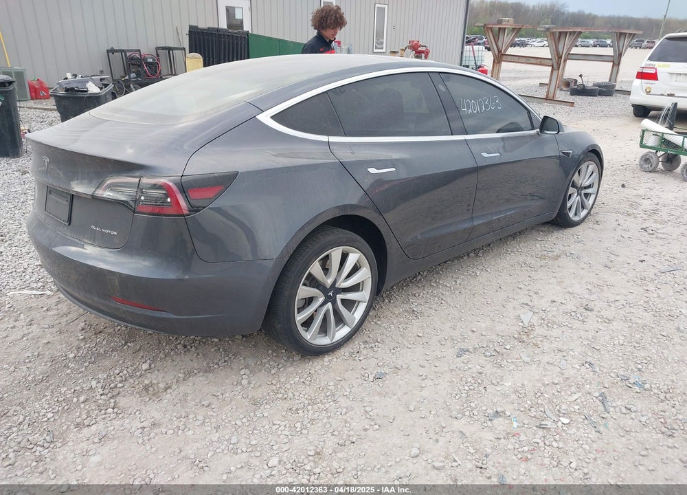 2019 TESLA MODEL 3 LONG RANGE/PERFORMANCE VIN: 5YJ3E1EB5KF205896