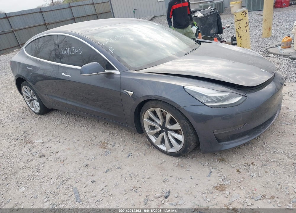 2019 TESLA MODEL 3 LONG RANGE/PERFORMANCE VIN: 5YJ3E1EB5KF205896