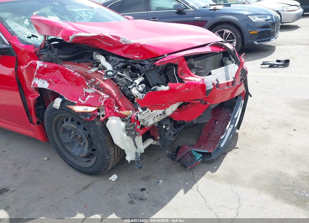 2018 HONDA CIVIC LX VIN: 2HGFC2F57JH505774
