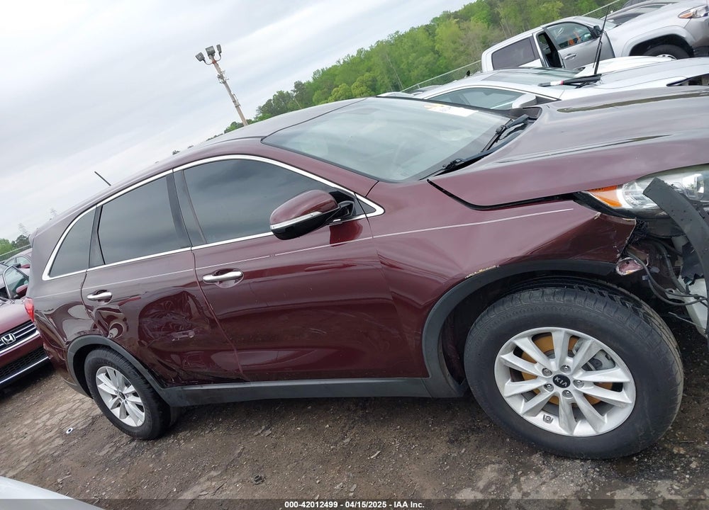 2019 KIA SORENTO VIN: 5XYPG4A34KG510570