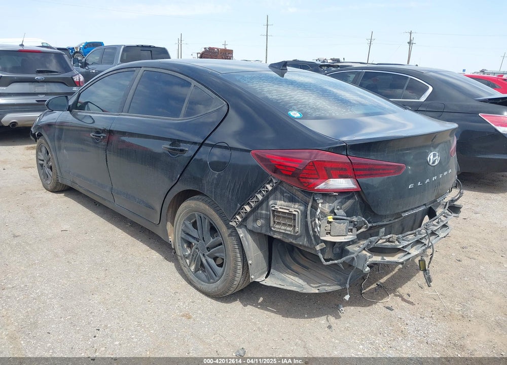 2019 HYUNDAI ELANTRA VIN: KMHD84LF3KU735791