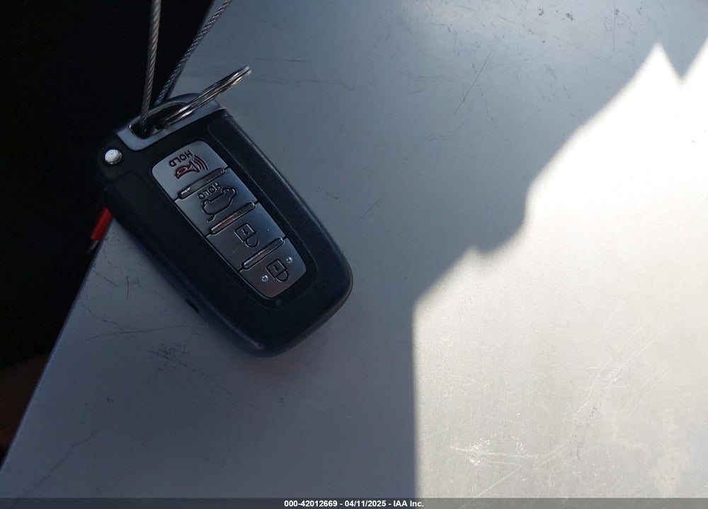 2016 HYUNDAI VELOSTER VIN: KMHTC6AE9GU298242