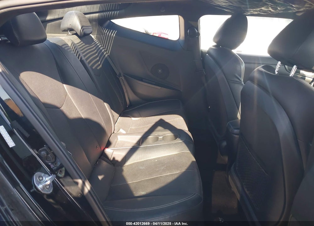 2016 HYUNDAI VELOSTER VIN: KMHTC6AE9GU298242