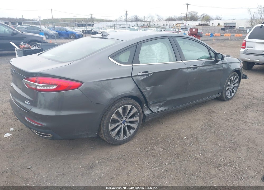 2019 FORD FUSION SE VIN: 3FA6P0T97KR244947