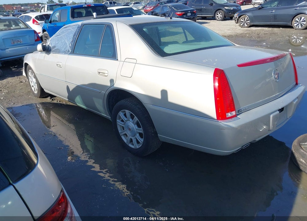 2008 CADILLAC DTS VIN: 1G6KD57Y38U198313