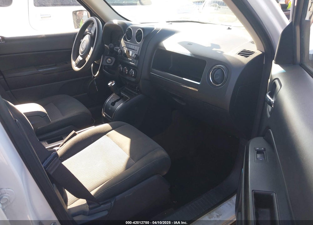 2016 JEEP PATRIOT VIN: 1C4NJPBA3GD813790