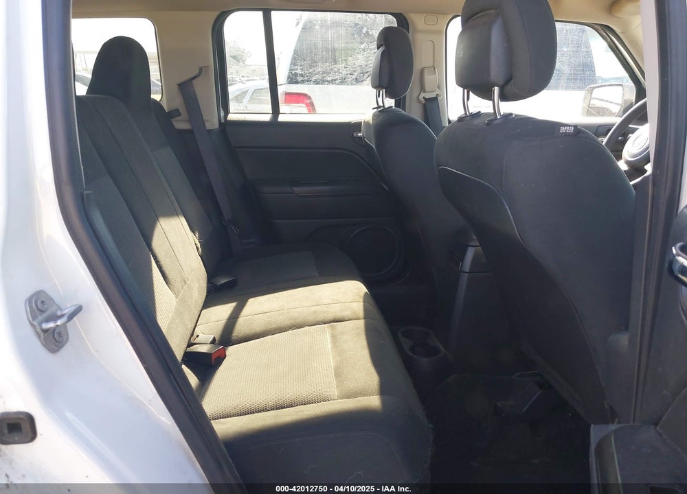 2016 JEEP PATRIOT VIN: 1C4NJPBA3GD813790