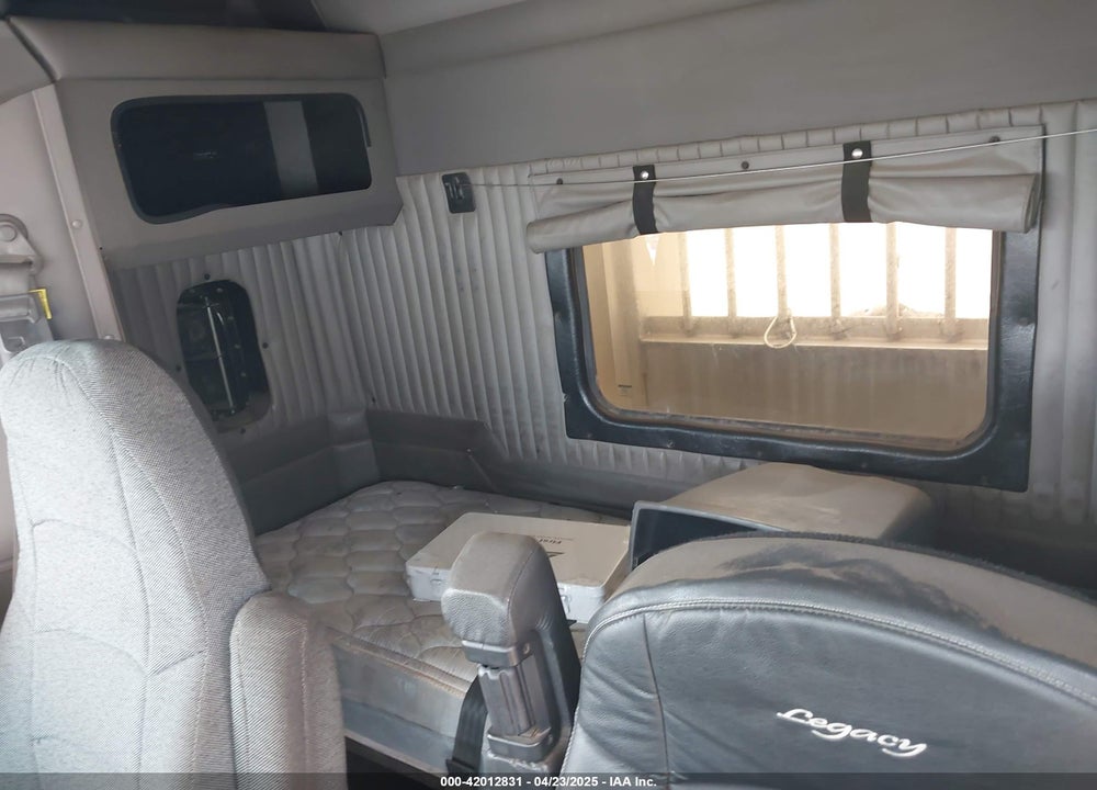 2012 KENWORTH CONSTRUCTION W900 VIN: 1XKWP4EX3CJ308673