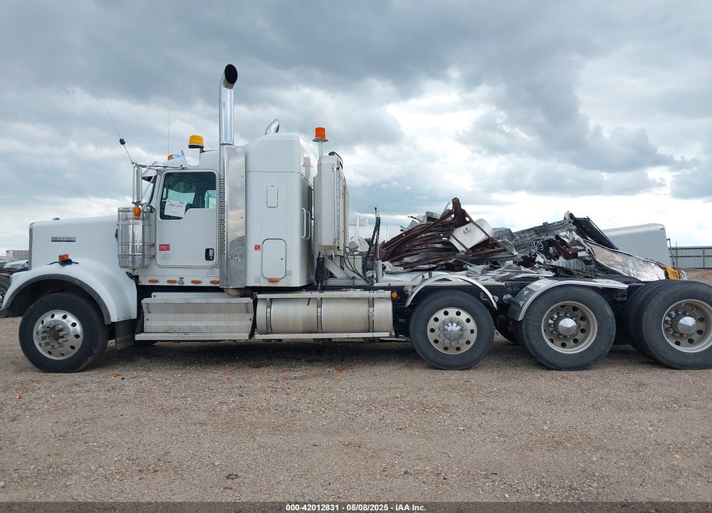 2012 KENWORTH CONSTRUCTION W900 VIN: 1XKWP4EX3CJ308673