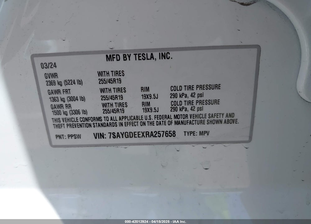 2024 TESLA MODEL Y LONG RANGE DUAL MOTOR ALL-WHEEL DRIVE VIN: 7SAYGDEEXRA257658