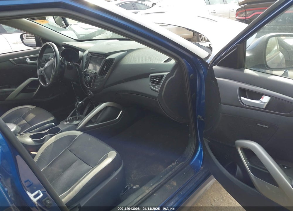 2015 HYUNDAI VELOSTER VIN: KMHTC6AE1FU241628