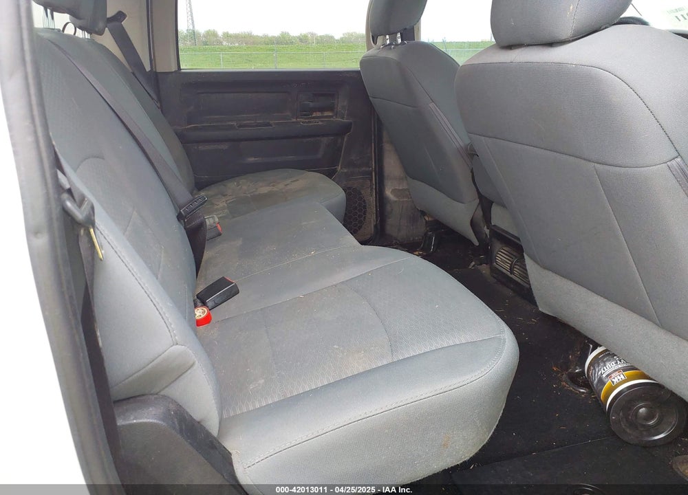 2016 RAM 2500 TRADESMAN VIN: 3C6UR5CJ7GG347668