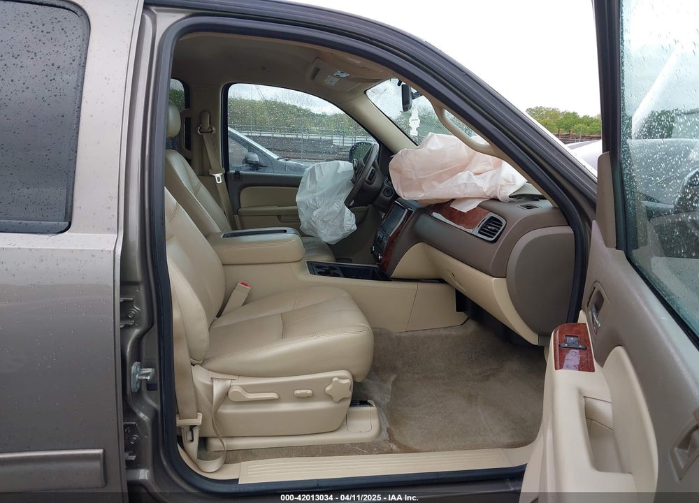 2013 CHEVROLET TAHOE LT VIN: 1GNSCBE0XDR357490