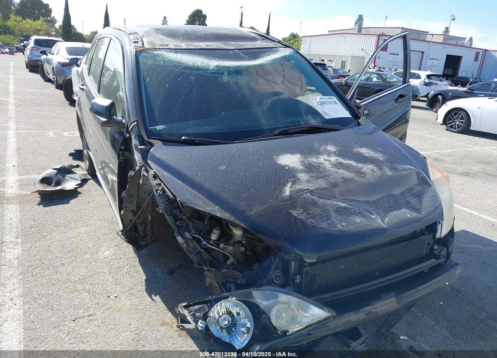 2008 HONDA CR-V LX VIN: JHLRE38318C053442