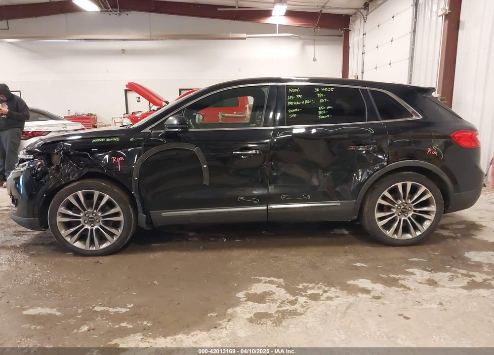 2016 LINCOLN MKX RESERVE VIN: 2LMTJ8LP4GBL21310