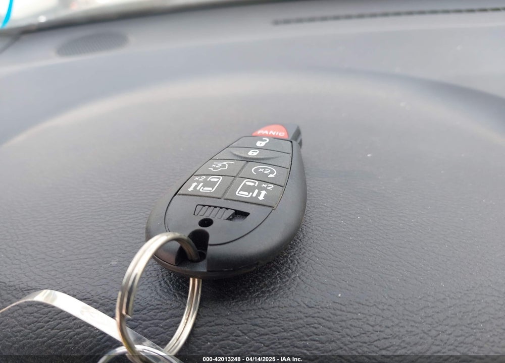 2018 DODGE GRAND CARAVAN GT VIN: 2C4RDGEG0JR299040