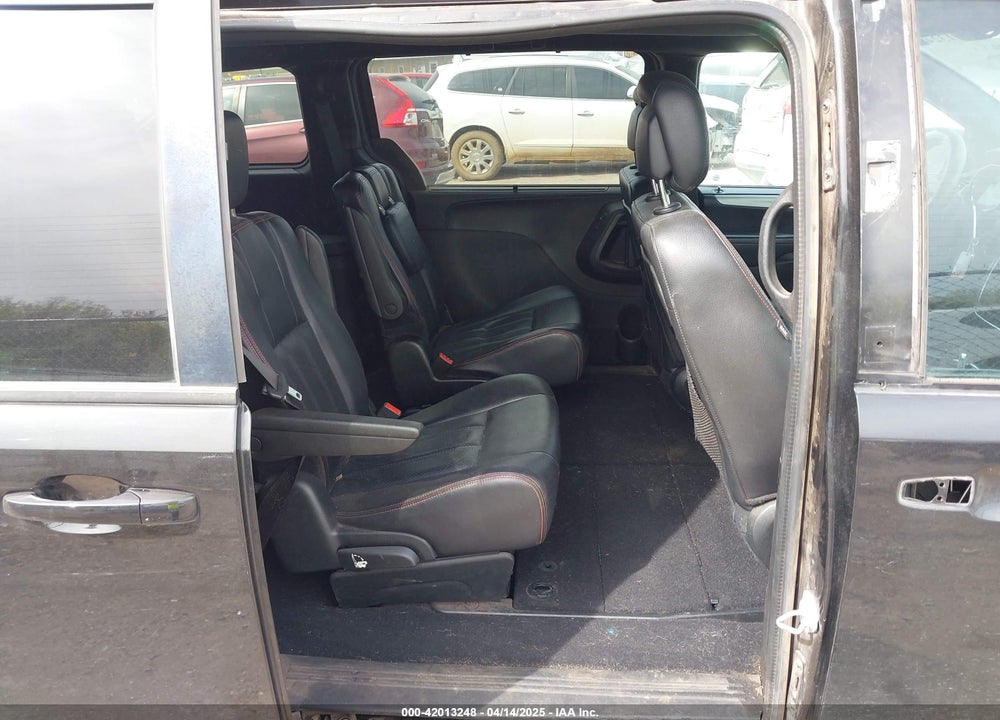2018 DODGE GRAND CARAVAN GT VIN: 2C4RDGEG0JR299040