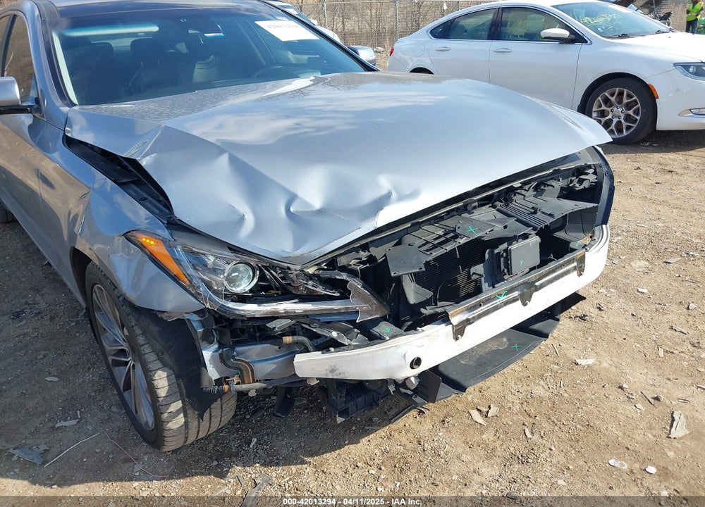2016 HYUNDAI GENESIS VIN: KMHGN4JE3GU112369