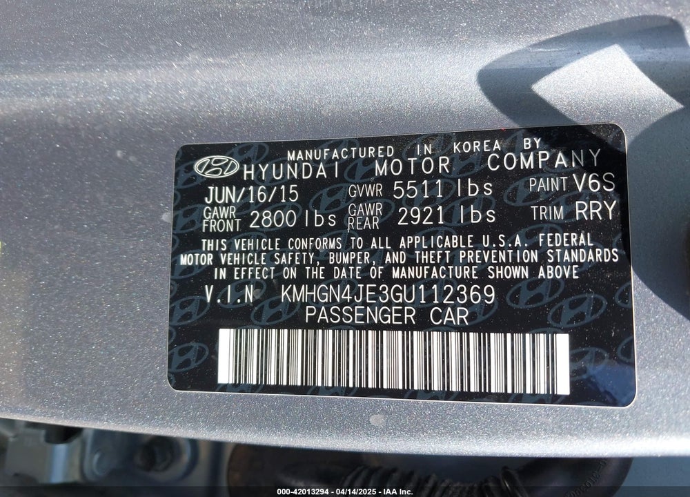 2016 HYUNDAI GENESIS VIN: KMHGN4JE3GU112369