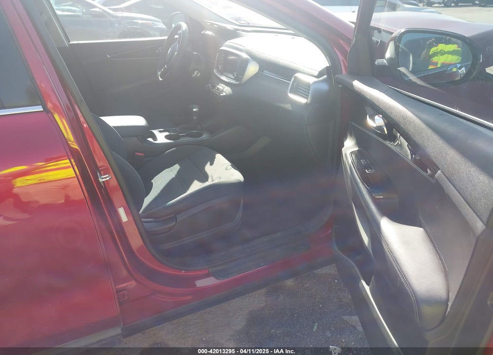 2020 KIA SORENTO VIN: 5XYPG4A5XLG628223