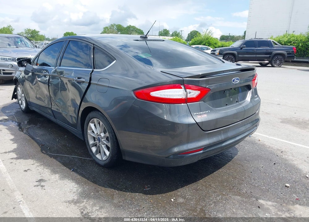 2016 FORD FUSION VIN: 3FA6P0LU6GR127095