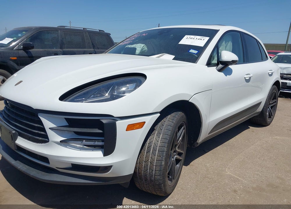 2021 PORSCHE MACAN VIN: WP1AA2A59MLB00947