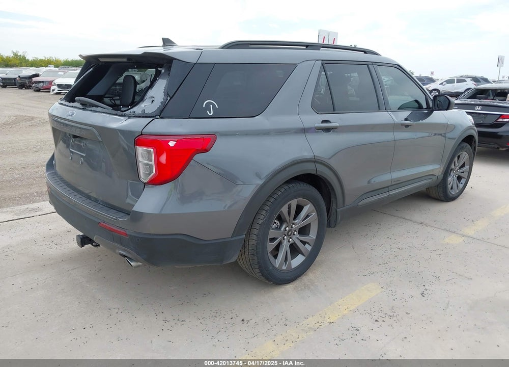2021 FORD EXPLORER XLT VIN: 1FMSK7DH7MGB79108