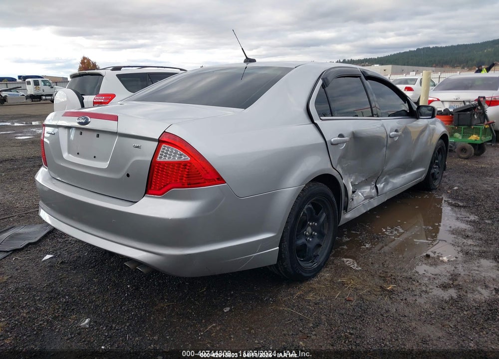 2011 FORD FUSION VIN: 3FAHP0HA9BR321121