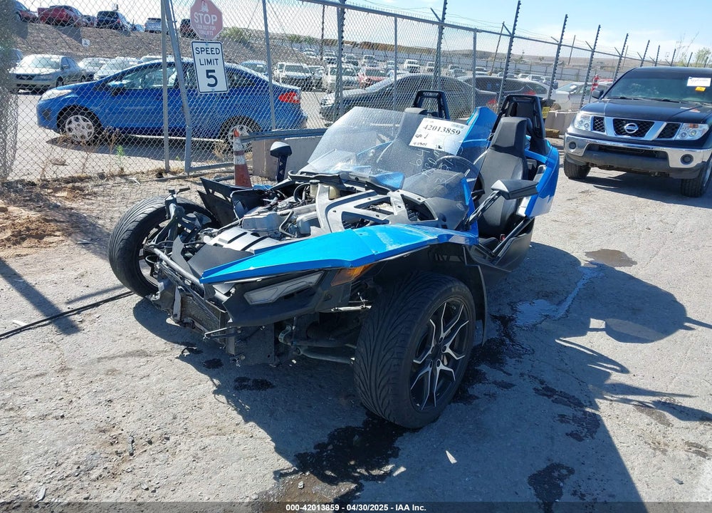 2020 POLARIS SLINGSHOT SL VIN: 57XAAPHD4L8138347