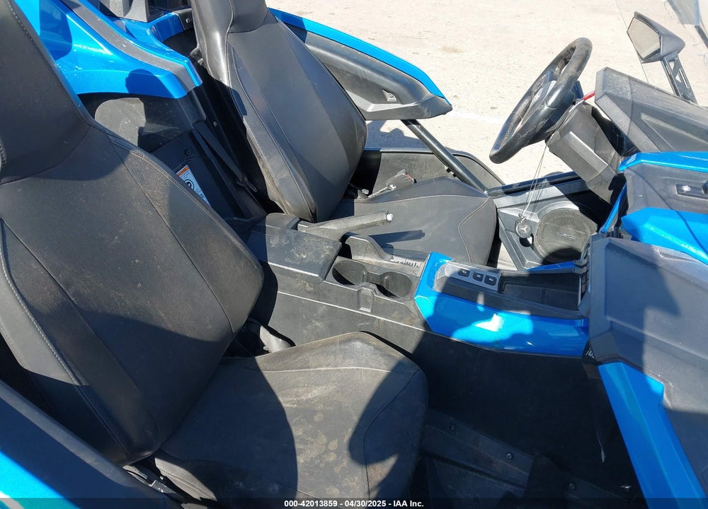 2020 POLARIS SLINGSHOT SL VIN: 57XAAPHD4L8138347