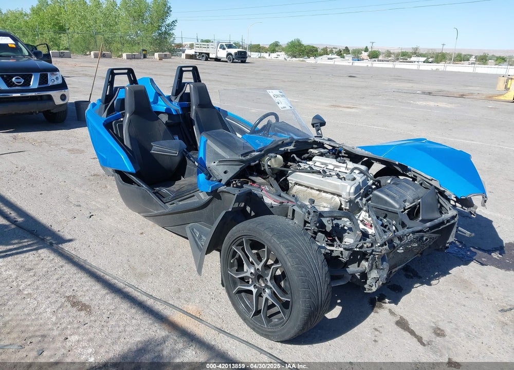 2020 POLARIS SLINGSHOT SL VIN: 57XAAPHD4L8138347