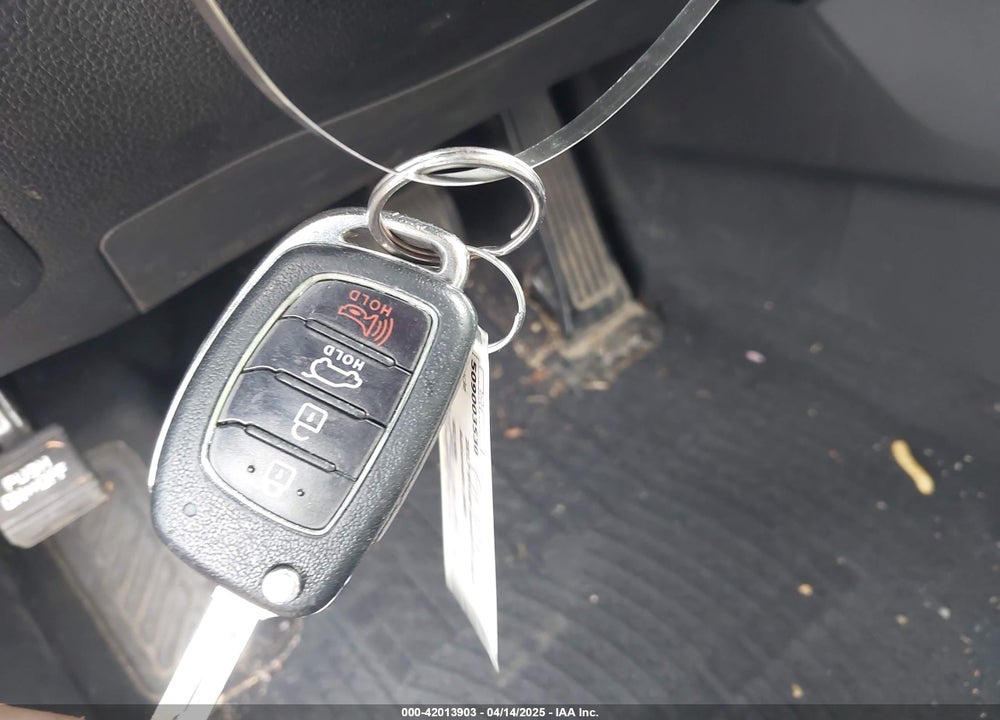 2017 HYUNDAI SANTA FE SPORT VIN: 5XYZUDLB6HG400828