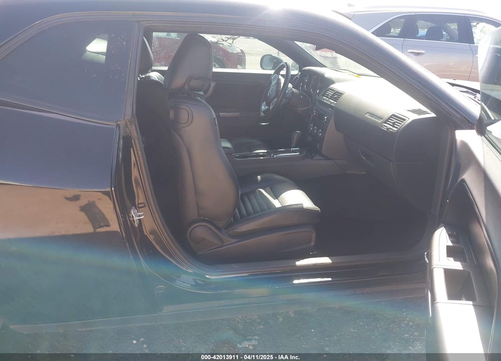 2011 DODGE CHALLENGER VIN: 2B3CJ4DGXBH596615