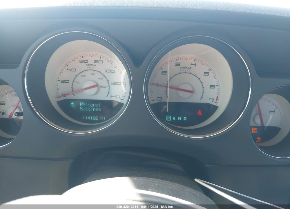 2011 DODGE CHALLENGER VIN: 2B3CJ4DGXBH596615