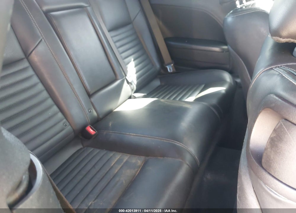 2011 DODGE CHALLENGER VIN: 2B3CJ4DGXBH596615