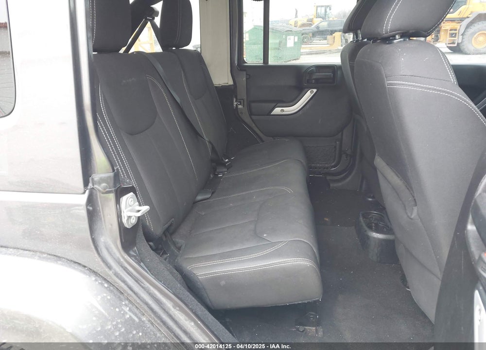 2016 JEEP WRANGLER UNLIMITED SAHARA VIN: 1C4BJWEGXGL170969
