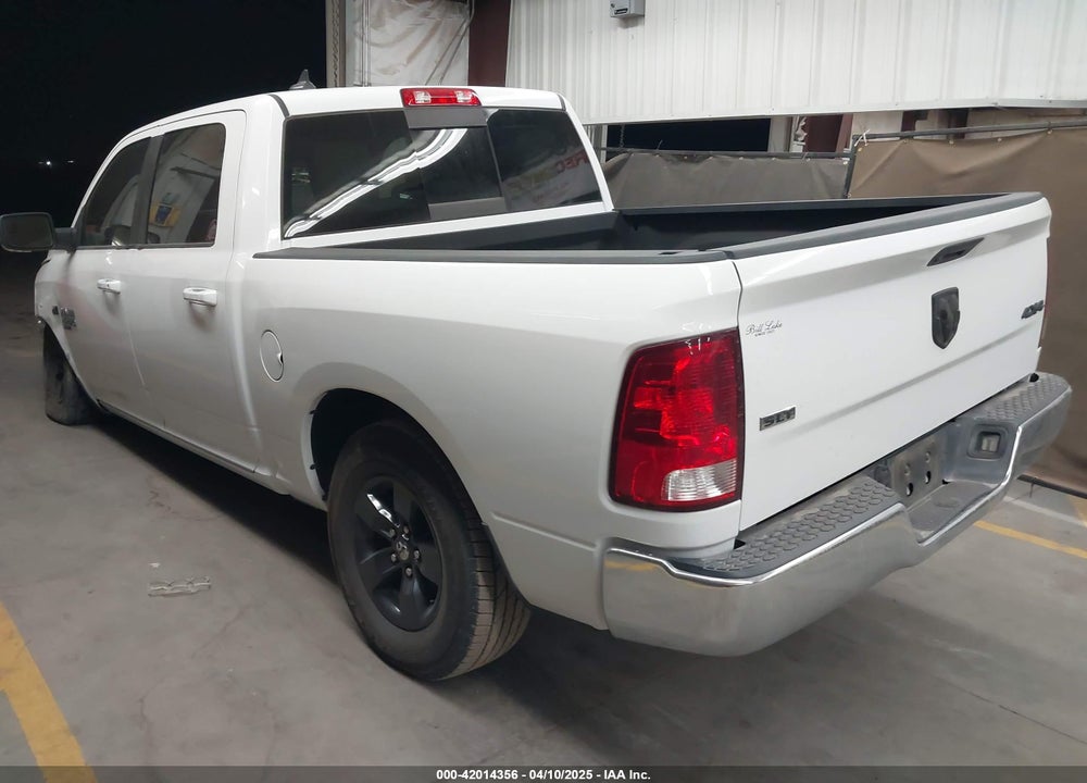 2019 RAM 1500 CLASSIC VIN: 1C6RR7LT2KS605406