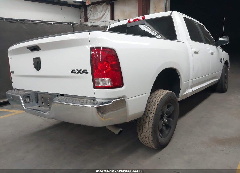 2019 RAM 1500 CLASSIC VIN: 1C6RR7LT2KS605406