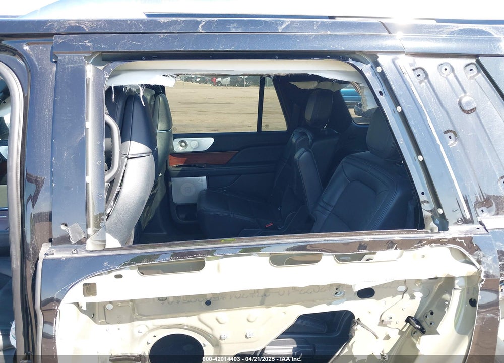 2023 LINCOLN NAVIGATOR VIN: 5LMJJ3LG8PEL03450