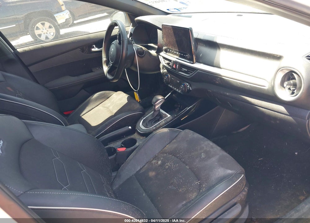 2023 KIA FORTE GT LINE VIN: 3KPF54ADXPE665963
