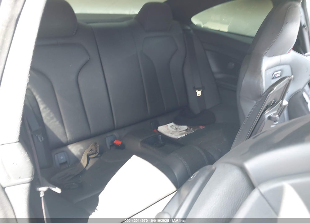 2015 BMW M4 VIN: WBS3R9C55FK333024