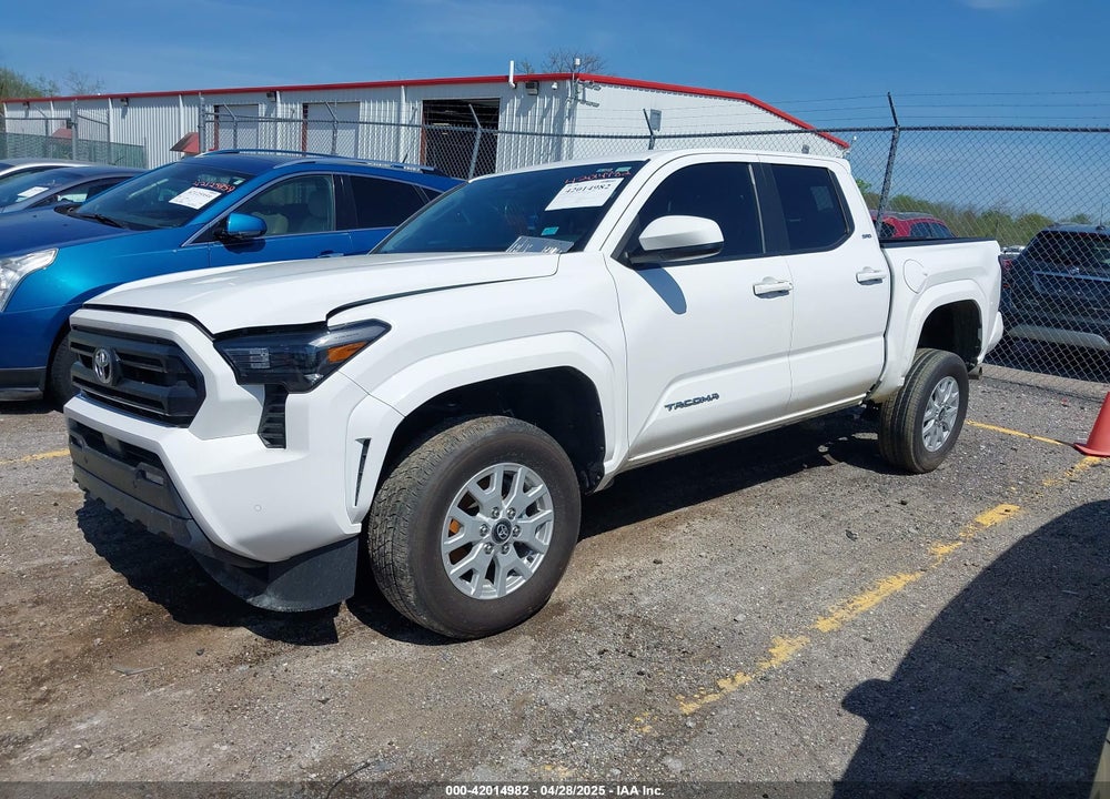 2024 TOYOTA TACOMA SR5 4WD VIN: 3TYLB5JN0RT031648