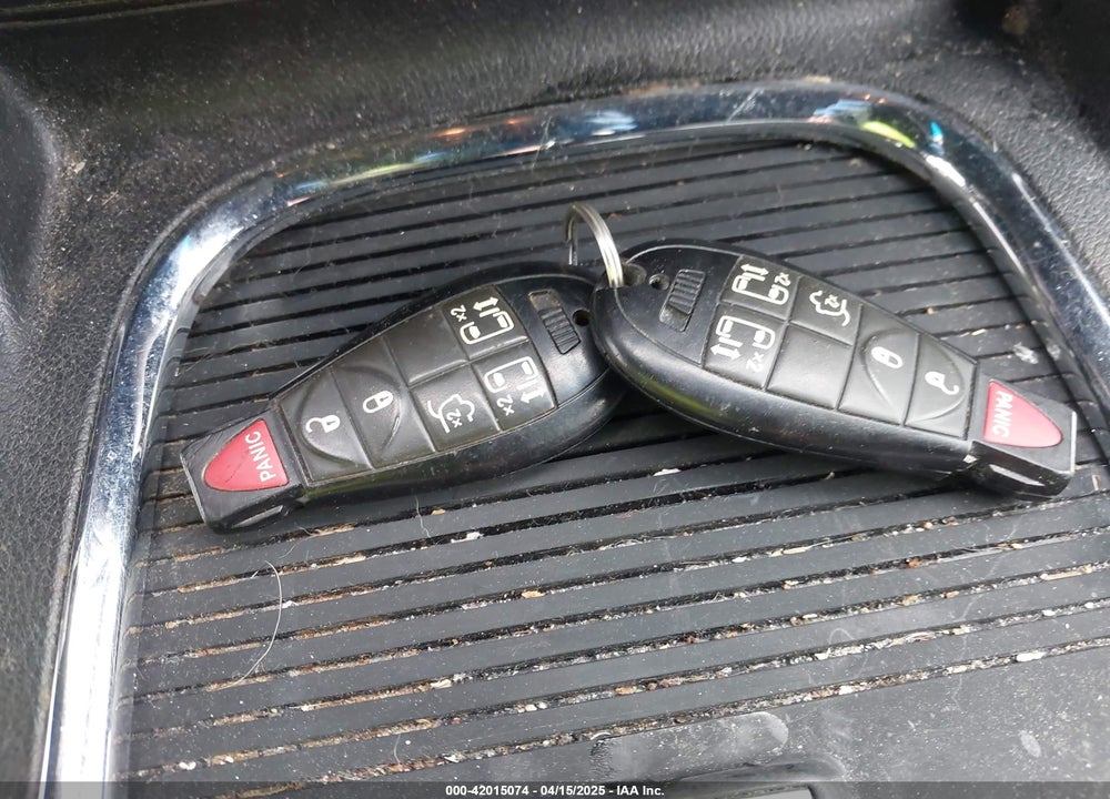 2015 DODGE GRAND CARAVAN SXT VIN: 2C4RDGCG3FR558999