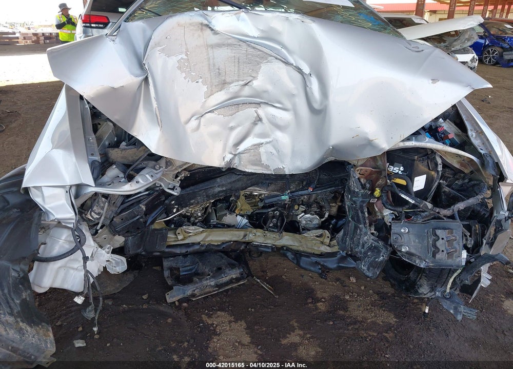 2017 TOYOTA COROLLA LE VIN: 5YFBURHE9HP628643