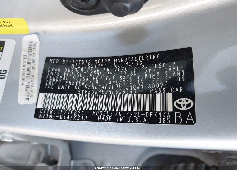 2017 TOYOTA COROLLA LE VIN: 5YFBURHE9HP628643