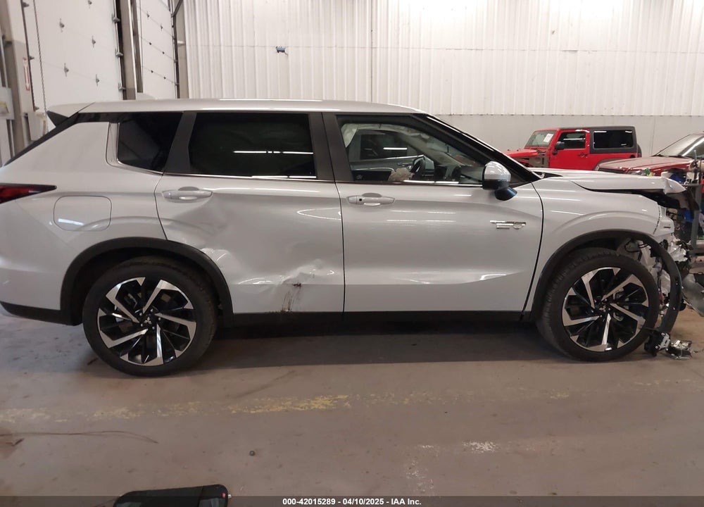 2025 MITSUBISHI OUTLANDER PHEV VIN: JA4T5VA97SZ001390